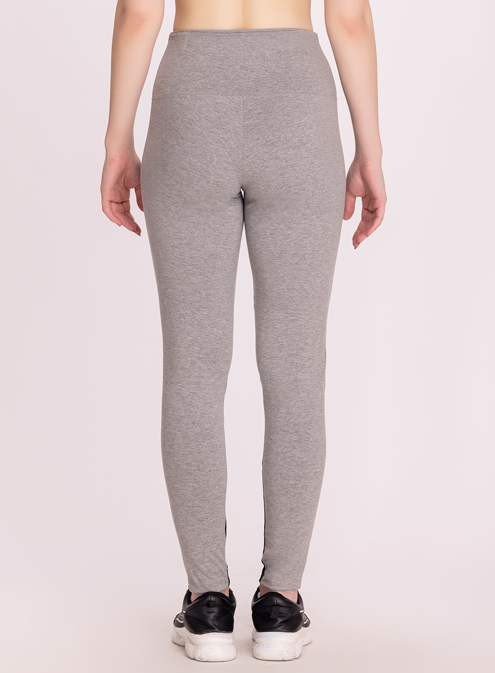 #Color_GREY-MILANGE