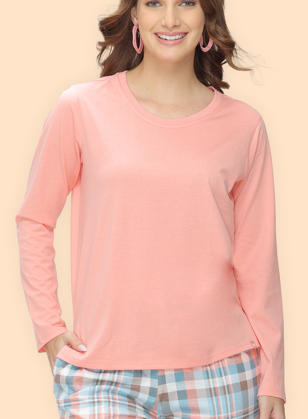 #Color_PEACH