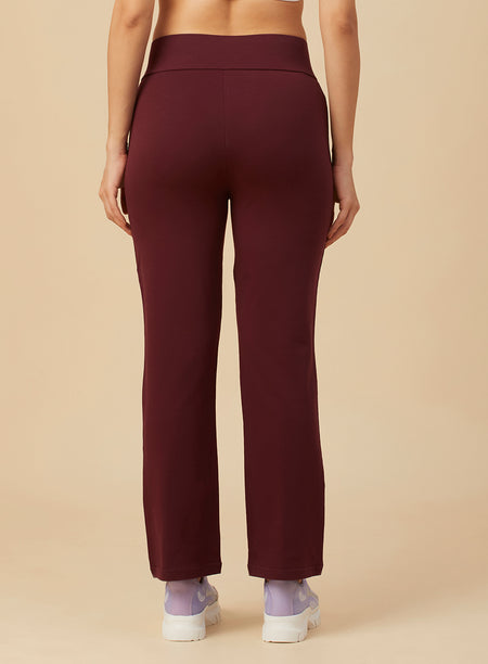 #Color_MAROON