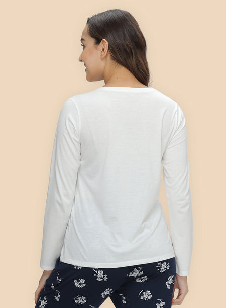#Color_OFF WHITE